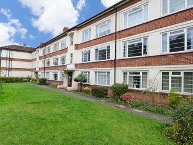 House for sale in Brentford End, Greater London