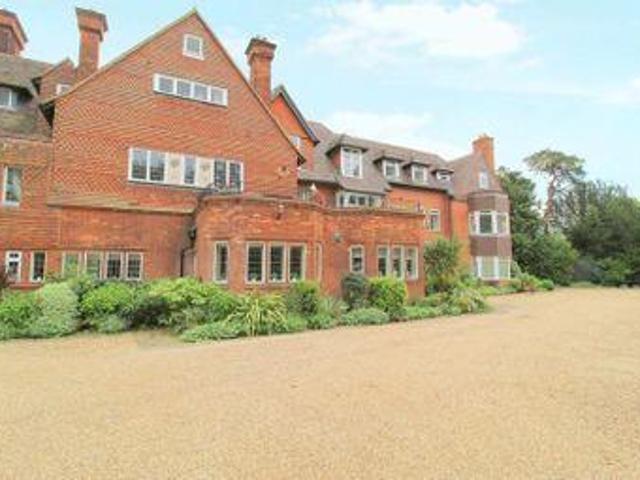 House for sale in The Butts, Kent