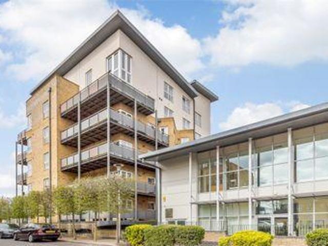 House for sale in Watford, Hertfordshire