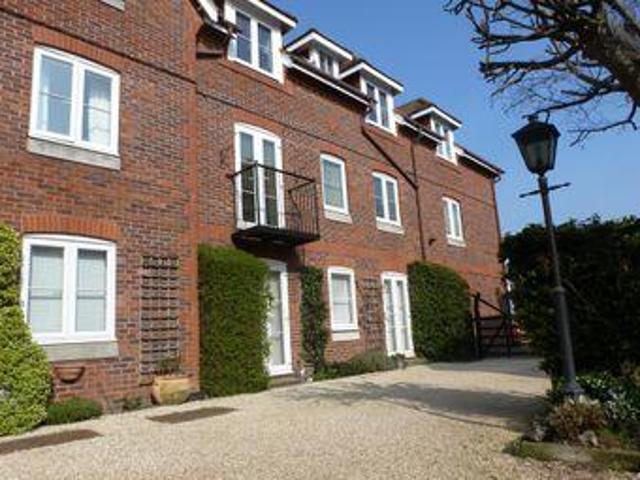 House for sale in Oad Street, Kent
