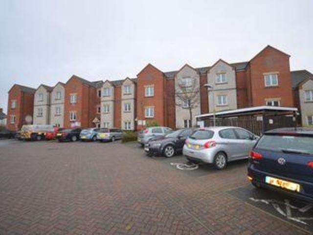 House for sale in Northampton, Northamptonshire