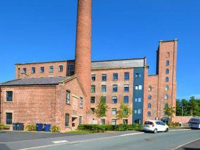 House for sale in Roby Mill, Lancashire