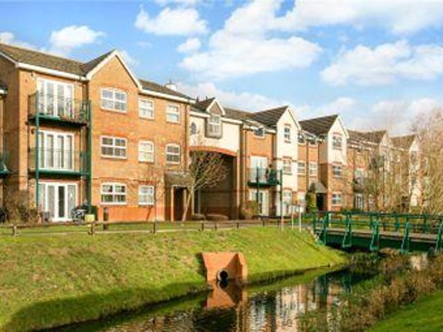 House for sale in Batchworth, Hertfordshire