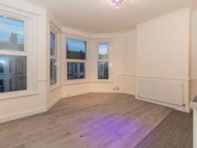 House for sale in Alton Barnes