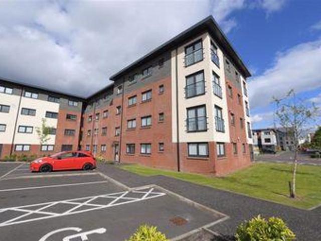 House for sale in Renfrew, Renfrewshire
