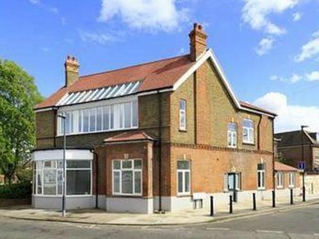 House for sale in Twickenham, Greater London