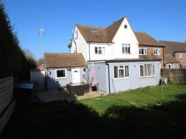 House for sale in Hillview, Surrey