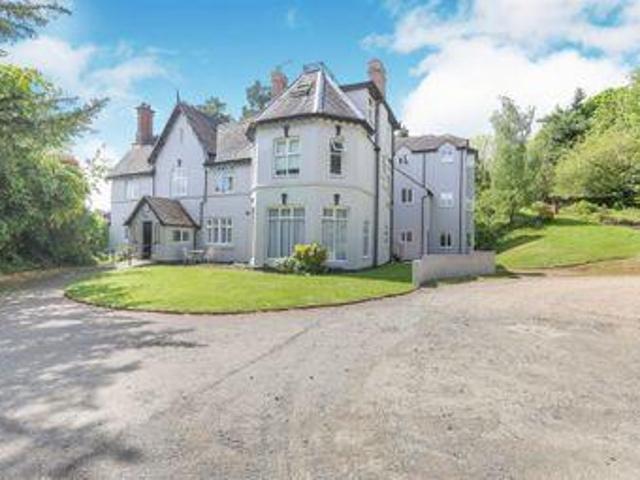 House for sale in Stourbridge, West Midlands