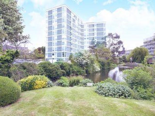House for sale in Uxbridge, Greater London