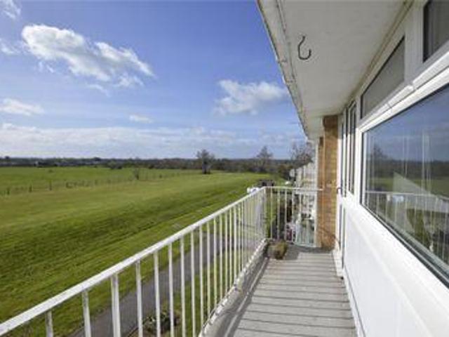 House for sale in Tewkesbury, Gloucestershire