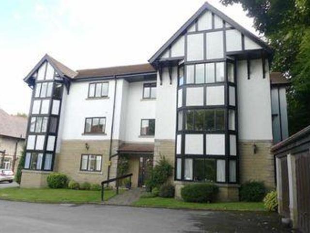 House for sale in Charlesworth, East Midlands