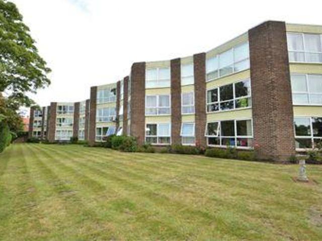 House for sale in Weybridge, Elmbridge