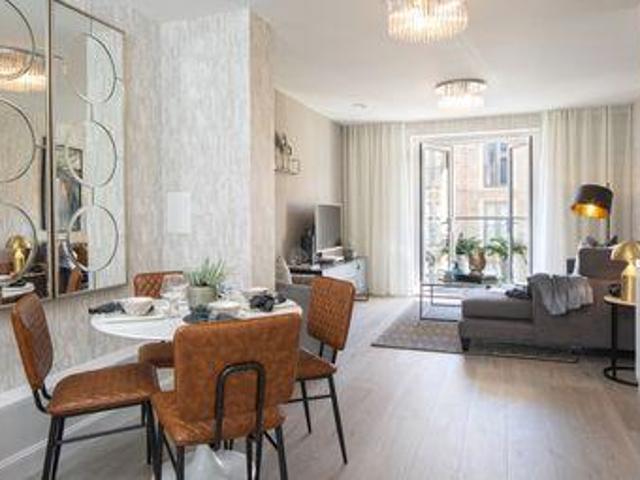House for sale in Edgware, Greater London