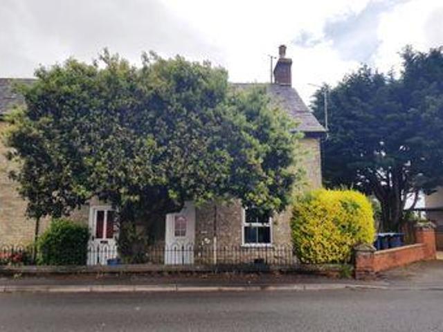 House for sale in Brompton, Gillingham
