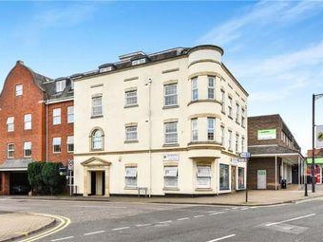 House for sale in Crowthorne