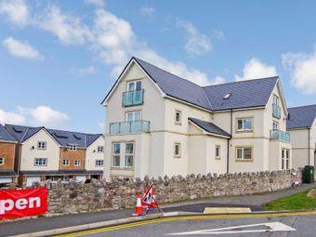 House for sale in Colwyn Bay, Wales