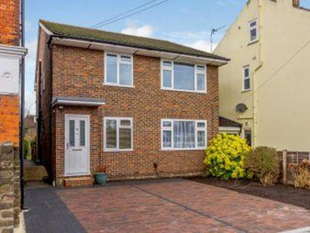 House for sale in Royal Borough of Kingston upon Thames, Greater London
