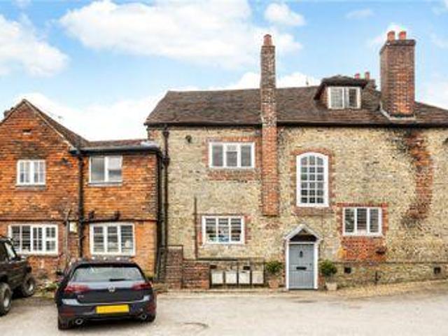 House for sale in Fole, Surrey