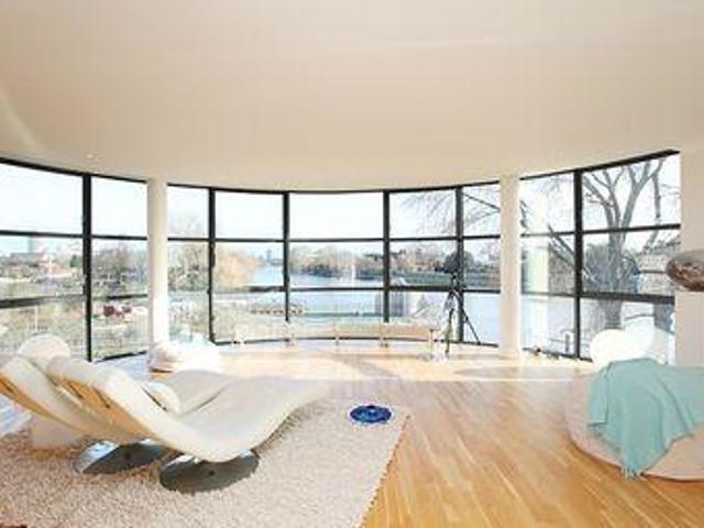 House for sale in Brentford End, Greater London