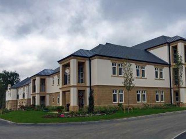 House for sale in Froggatt, East Midlands