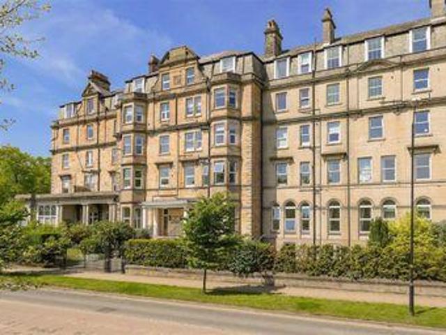 House for sale in Harrogate, North Yorkshire