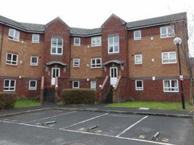 House for sale in Calderstones