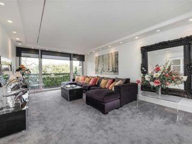 House for sale in City of London, Greater London