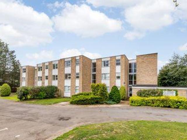 House for sale in Weybridge, Elmbridge