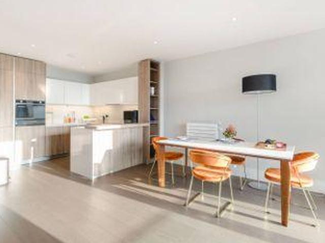 House for sale in Kingston Upon Thames, Greater London