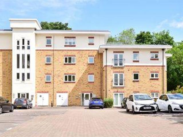 House for sale in Crawley, West Sussex