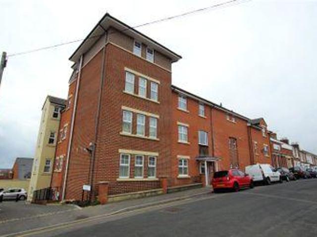 House for sale in Swindon