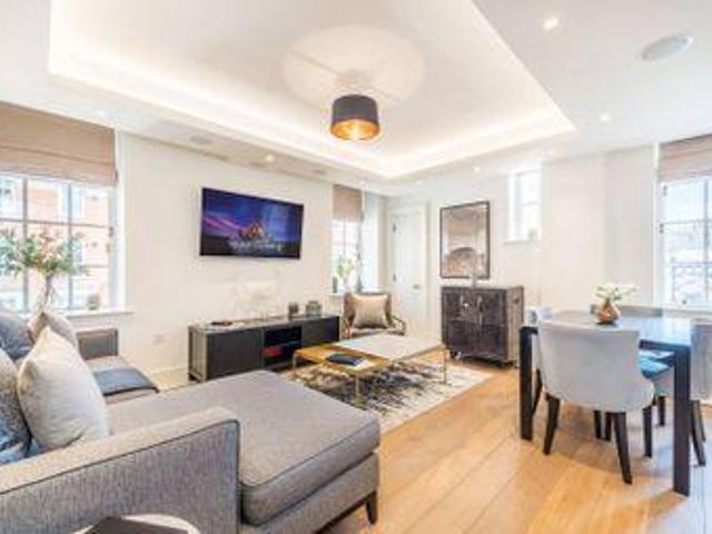 House for sale in Deepcut, Surrey