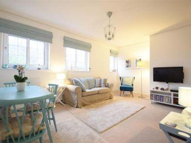 House for sale in Twickenham, Greater London