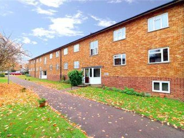 House for sale in Batchworth, Hertfordshire