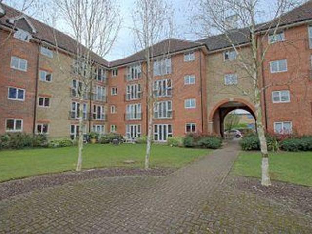 House for sale in Ware, East Hertfordshire