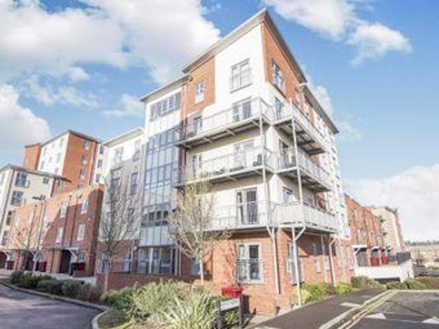 House for sale in Reading