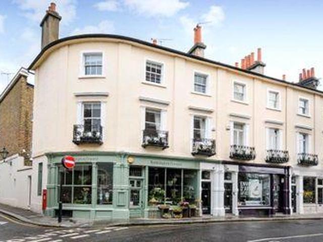 House for sale in Lyons, Greater London