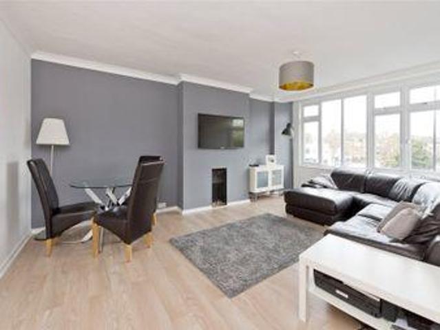 House for sale in Twickenham, Greater London