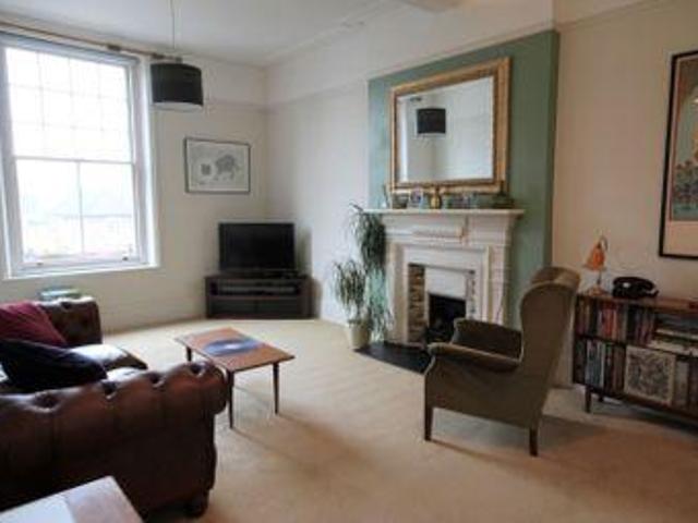 House for sale in Twickenham, Greater London