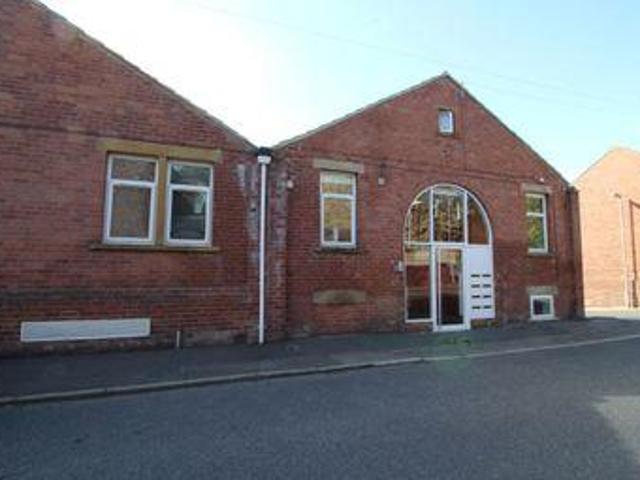 House for sale in Ossett, West Yorkshire