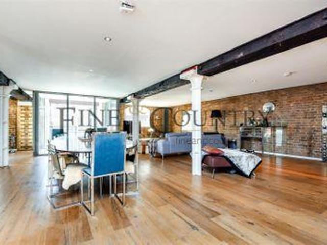 House for sale in City of London, Greater London