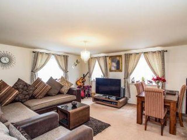 House for sale in Pouchen End, Hertfordshire