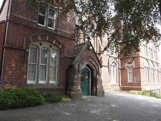 House for sale in Kingsley Moor, Staffordshire
