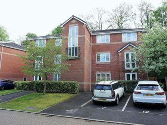 House for sale in Macclesfield, Cheshire East