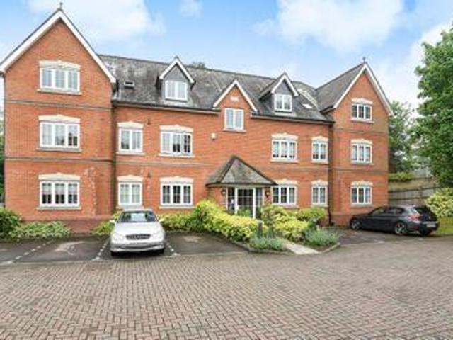 House for sale in Ascot