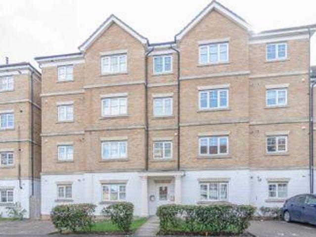 House for sale in Edgware, Greater London
