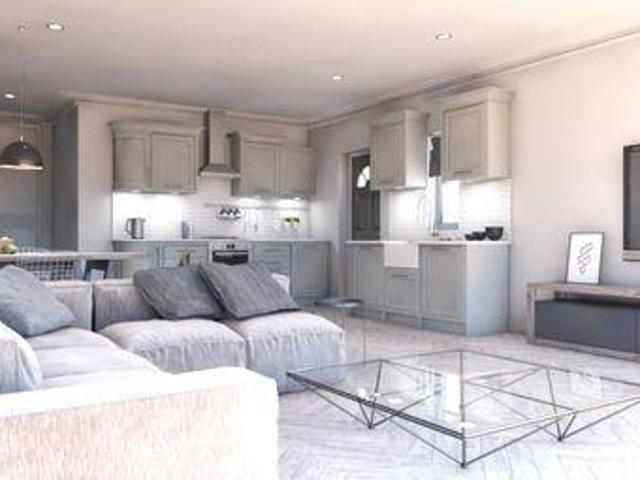 House for sale in Weybridge, Elmbridge