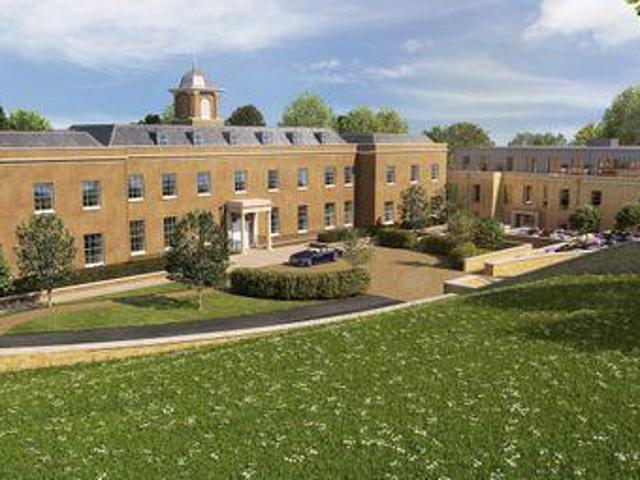 House for sale in Uxbridge, Greater London