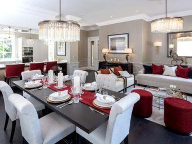 House for sale in Uxbridge, Greater London