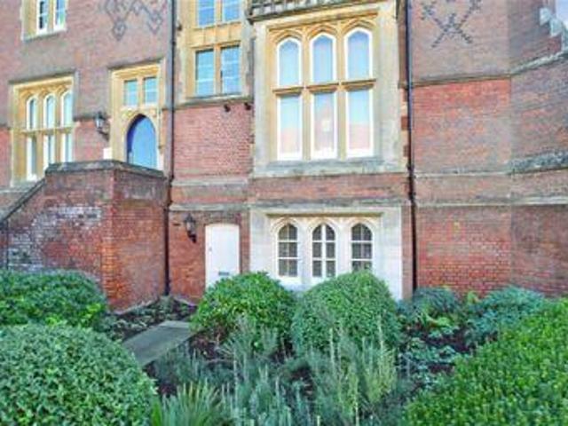 House for sale in Navestock Side